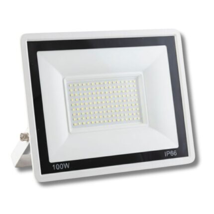 Faro LED FOYU 100W da esterno IP66 slim. Luce bianca fredda 6500K, 10.000 lumen, ideale per giardini e cortili.