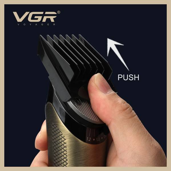 6-19.jpg Tagliacapelli Professionale Senza Fili VGR V-669 Lama T Doppio Motore
