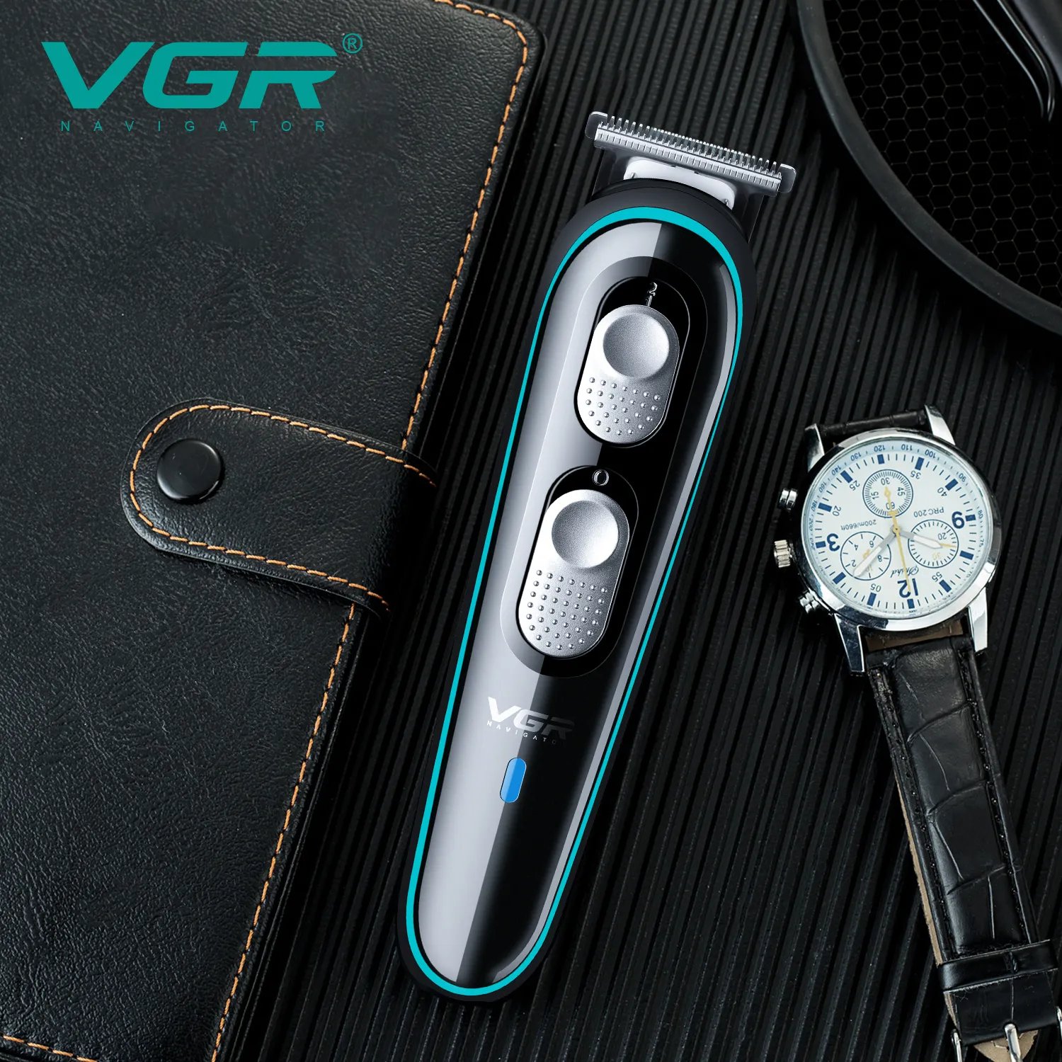 v-055-4.jpg Tagliacapelli e Tagliabarba Professionale Ricaricabile USB VGR V-055