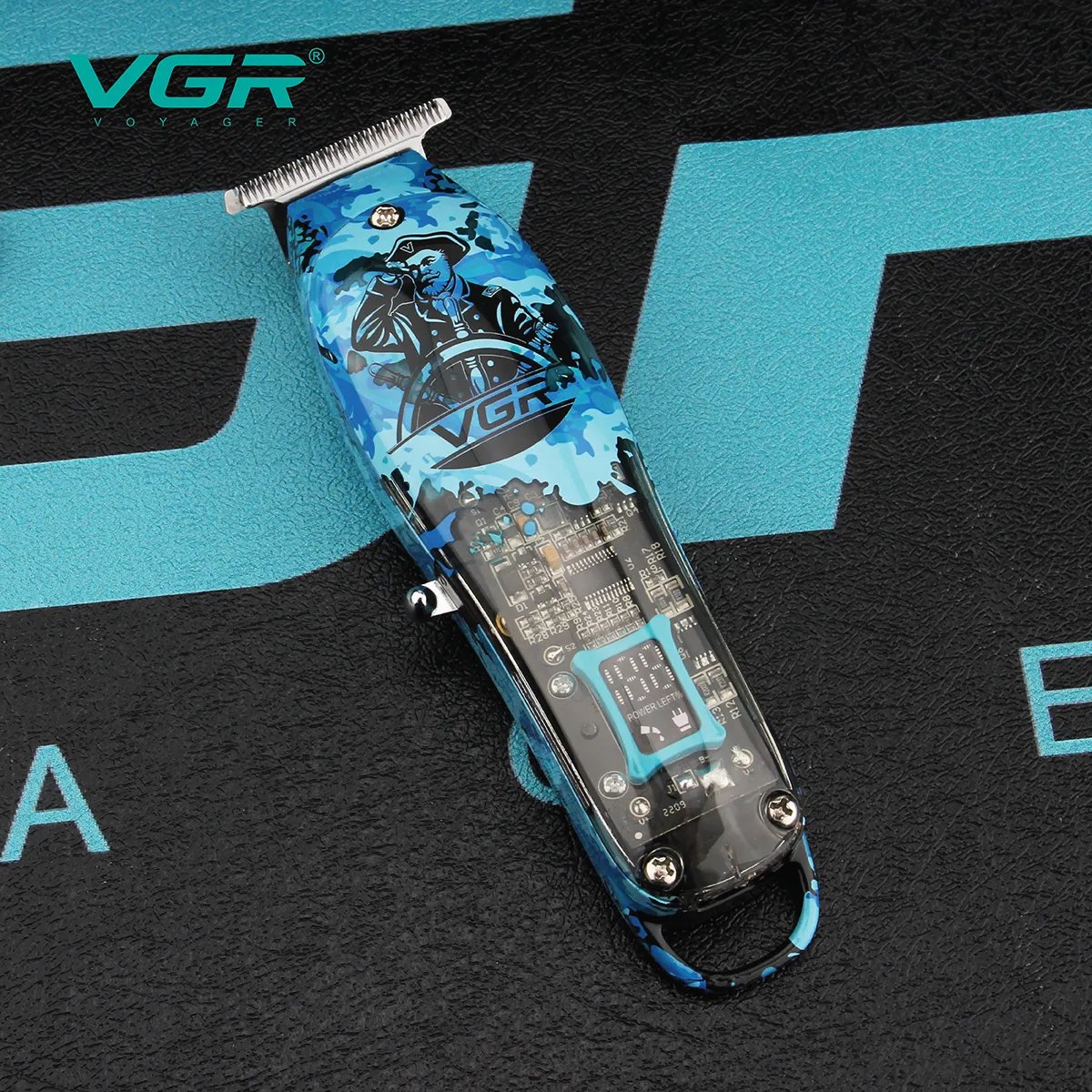 v-923-4.jpg Rifinitore Barba Cordless VGR V-923 Display LED 150min